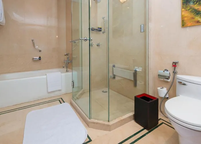 Executive King Suite